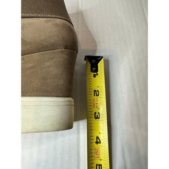 Maurices Size 9 Pull On Closed toe Wedge Ankle Booties Beige Brown Casual - Picture 10 of 12